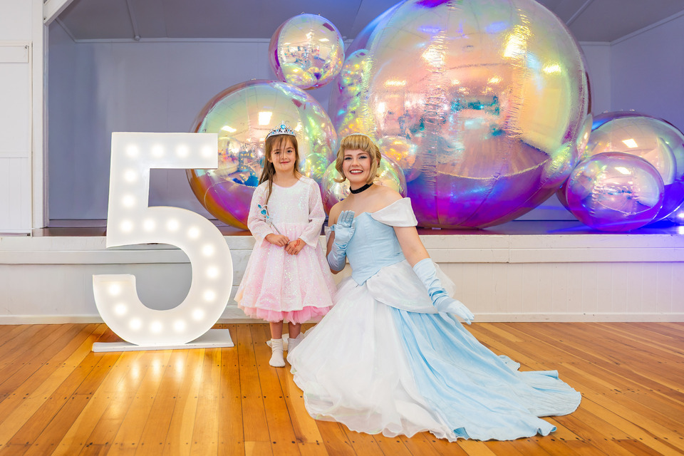 A Royal Celebration: Snow's Magical Princess-Themed 5th Birthday in Auckland